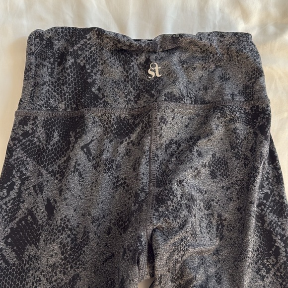 Strut! Workout Set - Picture 6 of 6